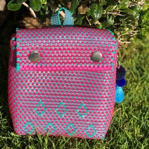 NEW! Handwoven plastic backpack 100% artisanal